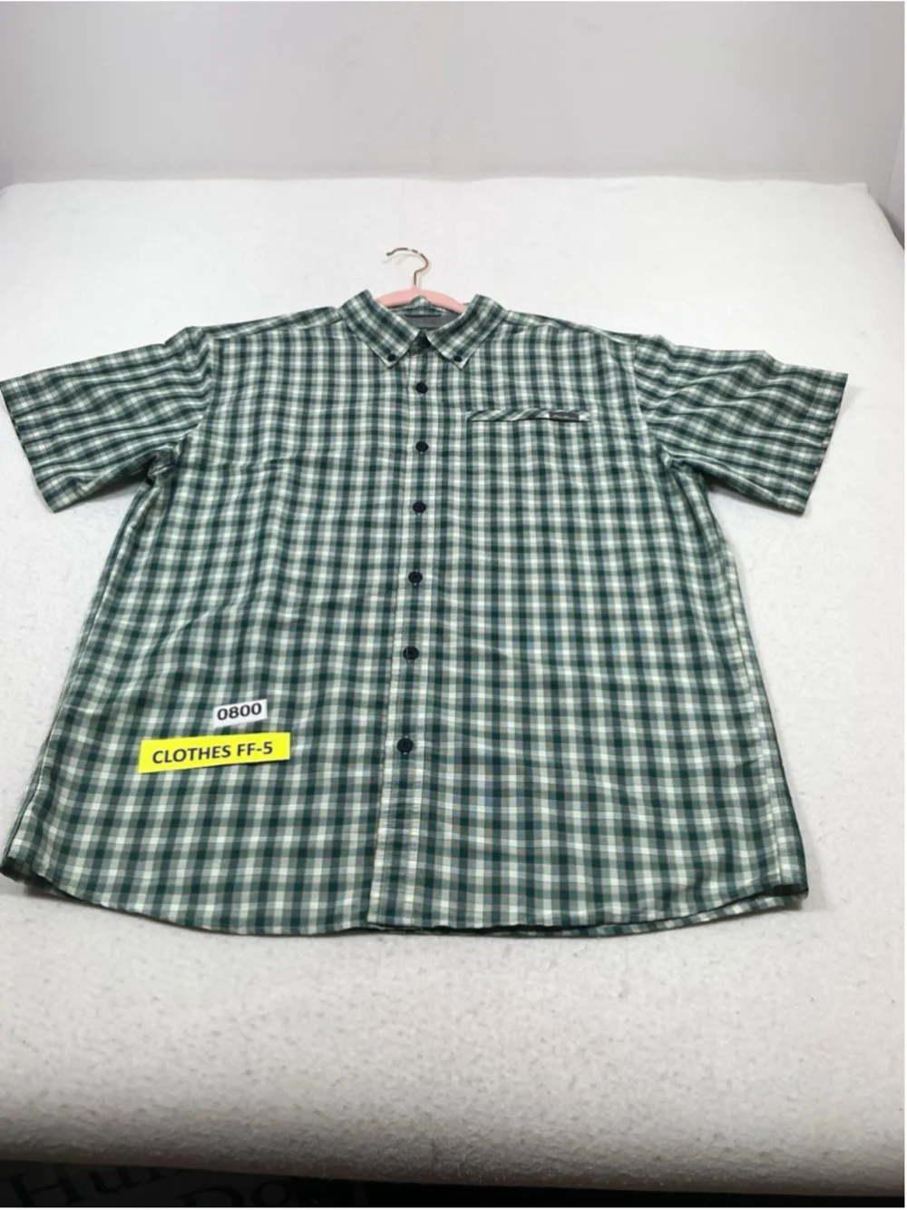 Eddie Bauer Mens Button Down Shirt Large Green White Plaid Short Sleeve Pockets